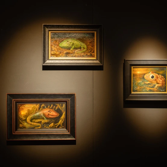 UMI Galerijoje – grupinė paroda „Nukritę į viršų“