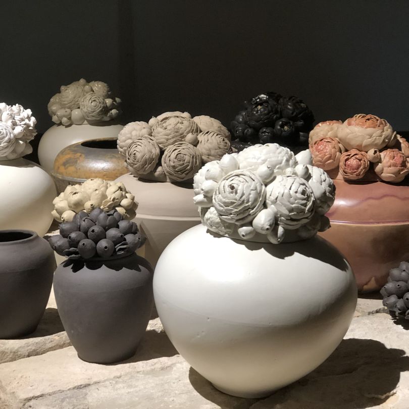 Užupio Meno Inkubatoriaus galerija pražydo keramikių kūryba