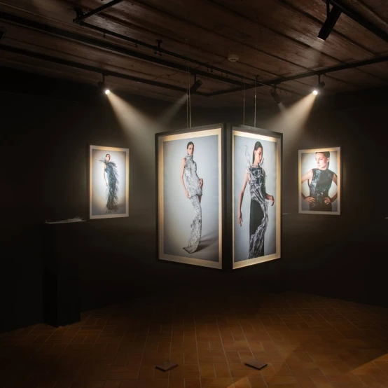 UMI Galerijoje atidaryta dizainerės Gretės Labanauskaitės patyriminė paroda „Jausmas“